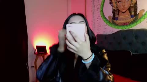 Snapshot of melissa_dolce chatting on 22, 12, 2025 michell online show from 22, 12, 2025