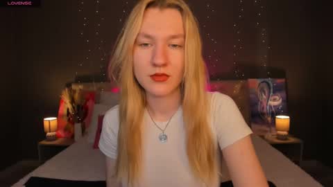 melissa_moooree online show from 23, 10, 2025