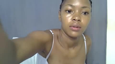 melissah_hot online show from 7, 4, 2026