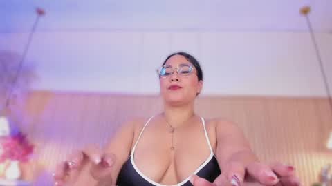 M E L I S S A  online show from 6, 7, 2026