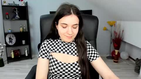 melissawiliam online show from 10, 3, 2025