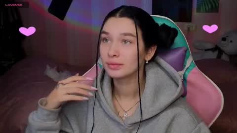 Snapshot of mella_freya chatting on 3, 11, 2025 Freya IM NONUDE online show from 3, 11, 2025