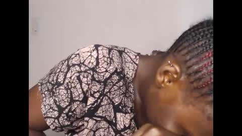 Snapshot of mellanin_pretty_ chatting on 26, 12, 2024 . online show from 26, 12, 2024