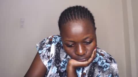 Snapshot of mellanin_pretty_ chatting on 21, 12, 2025 . online show from 21, 12, 2025