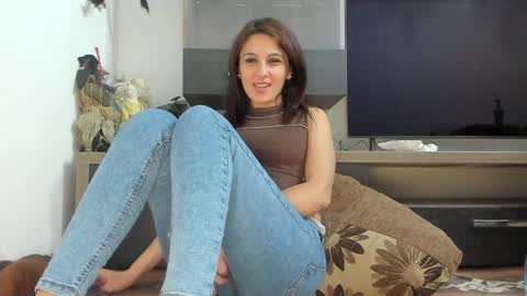 Snapshot of mellbell_ chatting on 8, 2, 2025 MellyMell  online show from 8, 2, 2025