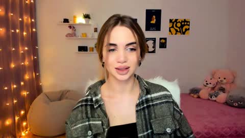 Snapshot of mellifluoustess chatting on 9, 12, 2024 Tessa online show from 9, 12, 2024