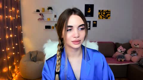 Snapshot of mellifluoustess chatting on 20, 12, 2024 Tessa online show from 20, 12, 2024