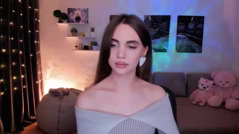 Snapshot of mellifluoustess chatting on 18, 10, 2025 Tessa online show from 18, 10, 2025