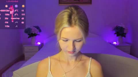 Mellina online show from 21, 11, 2025