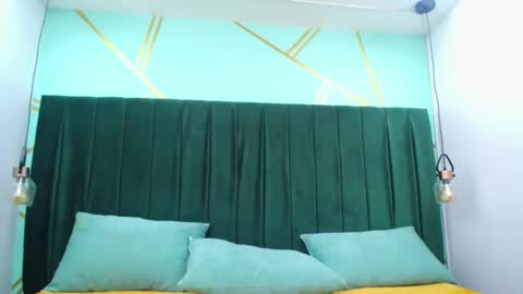 melody_kener online show from 21, 2, 2025