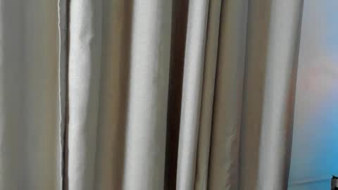 Snapshot of melody_suarez chatting on 4, 1, 2025 MELODY online show from 4, 1, 2025