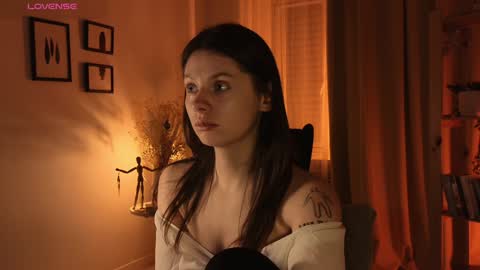 Snapshot of melodykey_x chatting on 12, 12, 2024 melody online show from 12, 12, 2024