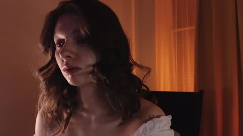 Snapshot of melodykey_x chatting on 15, 12, 2024 melody online show from 15, 12, 2024