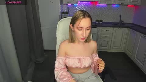 Kaylie online show from 13, 12, 2024