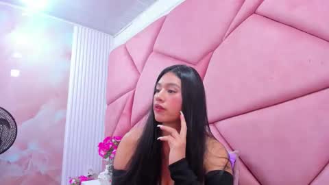 Melodysmithass online show from 30, 4, 2026