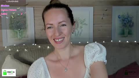 Melody My schedule this week  Wednesday Thursday Sunday online show from 25, 9, 2025