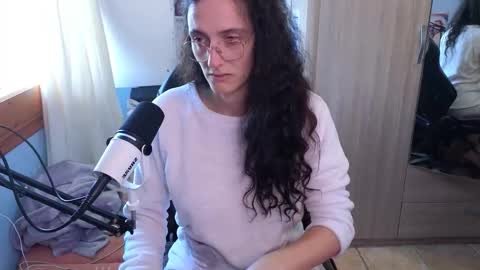 Snapshot of memisecrets chatting on 25, 9, 2025 Megumi Aina online show from 25, 9, 2025