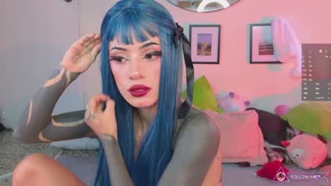 Mena  Help me reach 700 thumbs up online show from 5, 12, 2024