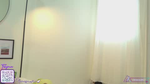 Mena  Help me reach 700 thumbs up online show from 26, 1, 2025