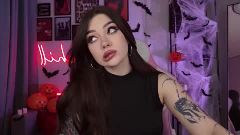 Amy Meow online show from 5, 11, 2025