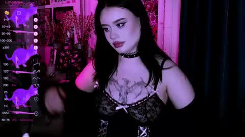 Snapshot of meow_marie chatting on 23, 7, 2026 meow marie online show from 23, 7, 2026