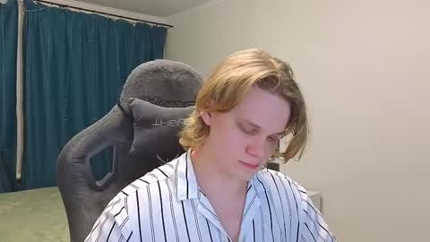 Mickey online show from 24, 2, 2025