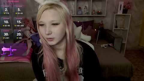 MeowkaKitty online show from 10, 5, 2026