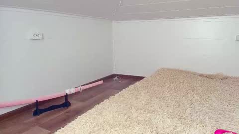 meowroslava online show from 18, 12, 2025