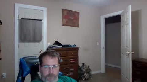 Snapshot of mercer1977 chatting on 7, 10, 2025 mercer1977 online show from 7, 10, 2025