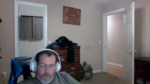 Snapshot of mercer1977 chatting on 20, 10, 2025 mercer1977 online show from 20, 10, 2025