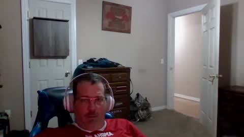 Snapshot of mercer1977 chatting on 25, 10, 2025 mercer1977 online show from 25, 10, 2025