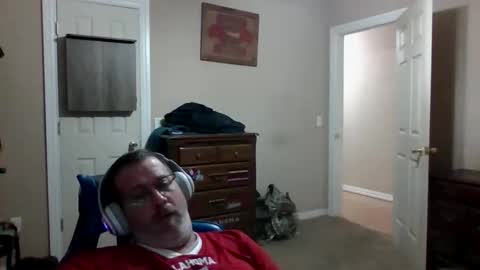 Snapshot of mercer1977 chatting on 2, 11, 2025 mercer1977 online show from 2, 11, 2025