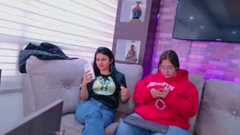 Snapshot of meredith_spencer chatting on 17, 6, 2026 meredith_spencer online show from 17, 6, 2026