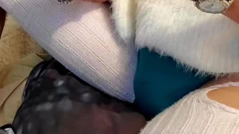 gurlnips online show from 6, 1, 2025