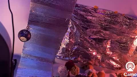 gurlnips online show from 16, 1, 2025