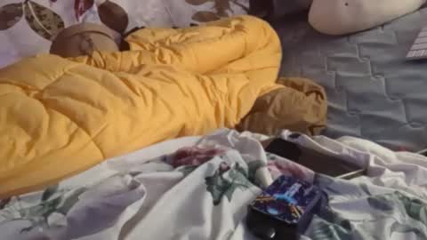 gurlnips online show from 13, 2, 2025