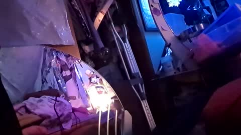 gurlnips online show from 25, 2, 2025