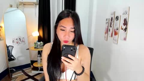 MereseLaurelTS online show from 22, 4, 2026