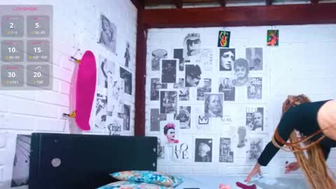 Snapshot of merlinabad chatting on 2, 12, 2024 AURORA online show from 2, 12, 2024