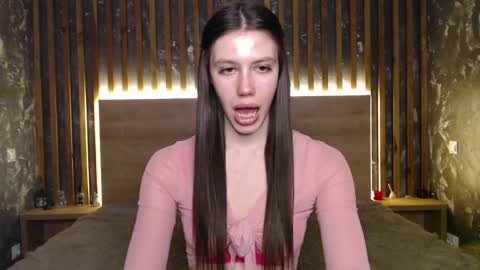 Emilia online show from 3, 2, 2025