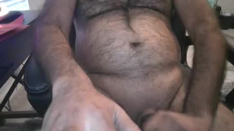 Snapshot of metter26 chatting on 1, 1, 2025 atx guy online show from 1, 1, 2025