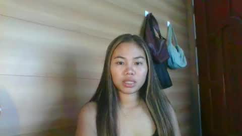 Snapshot of mey_queen chatting on 19, 1, 2026 mey_queen online show from 19, 1, 2026