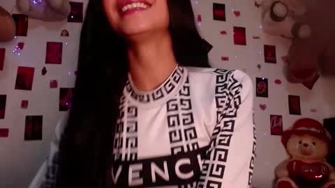 meygan_ online show from 4, 10, 2025