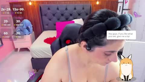 meylagia online show from 6, 5, 2026