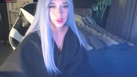 Snapshot of mezzalunaa chatting on 27, 9, 2025 vollmond online show from 27, 9, 2025