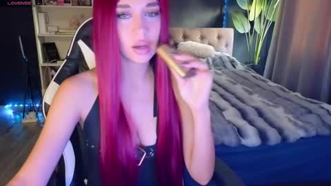 Snapshot of mezzalunaa chatting on 5, 10, 2025 vollmond online show from 5, 10, 2025