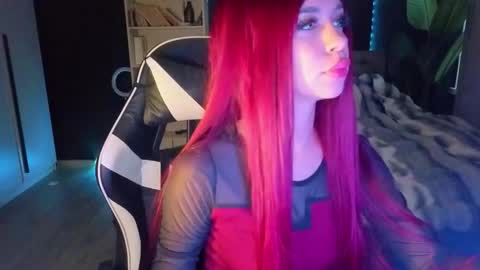 Snapshot of mezzalunaa chatting on 1, 11, 2025 vollmond online show from 1, 11, 2025