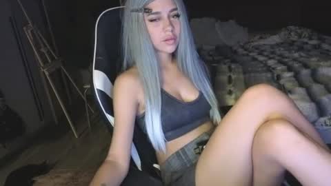 Snapshot of mezzalunaa chatting on 15, 7, 2026 vollmond online show from 15, 7, 2026