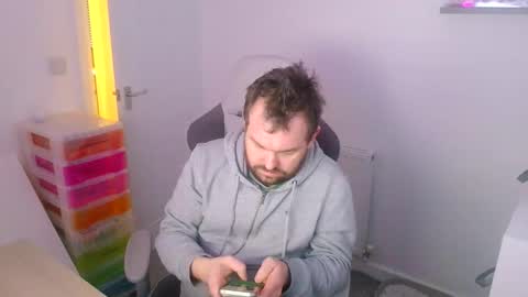 Snapshot of mg_of chatting on 17, 12, 2025 mg-of online show from 17, 12, 2025