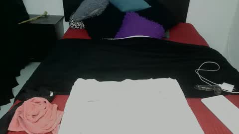 mhia1972 online show from 5, 12, 2025